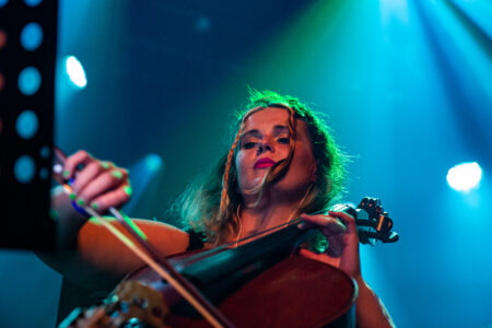 symphonica-ochestra-THE HISTORY OF DRUM and BASS WITH LIVE ORCHESTRA_Floor Lieskamp Photography (74)